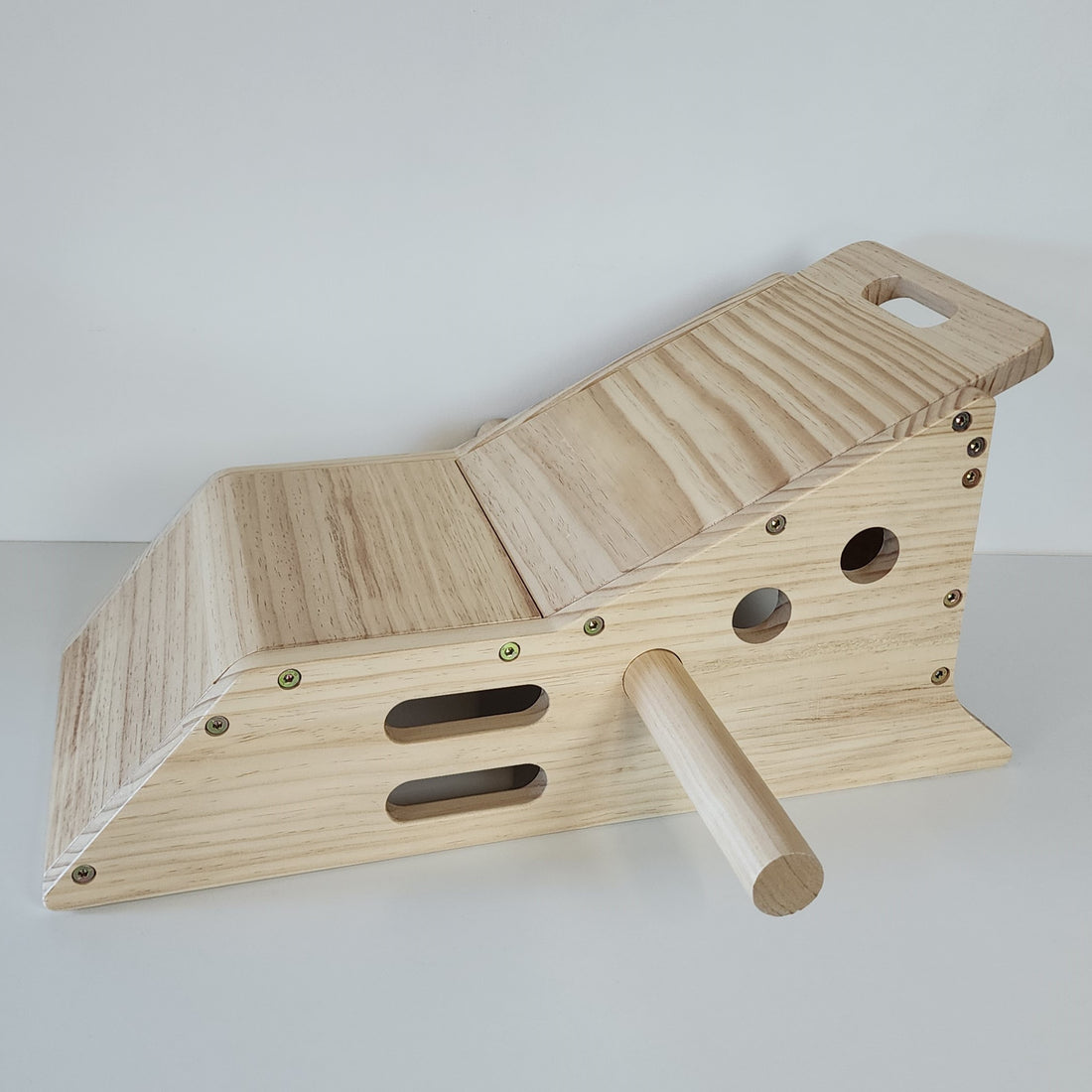 Simhasana Box – Prop Shop