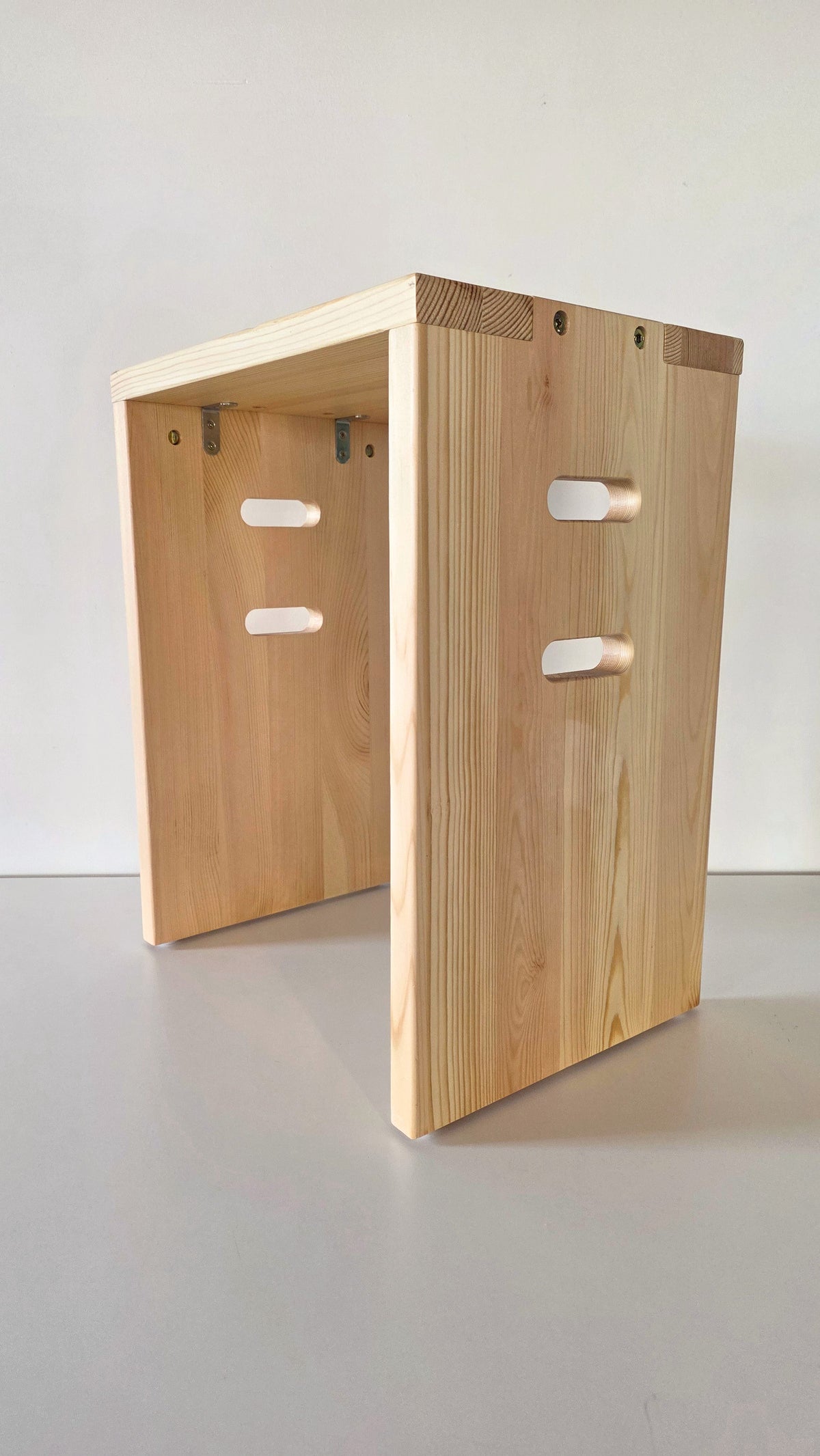 Halasana Box