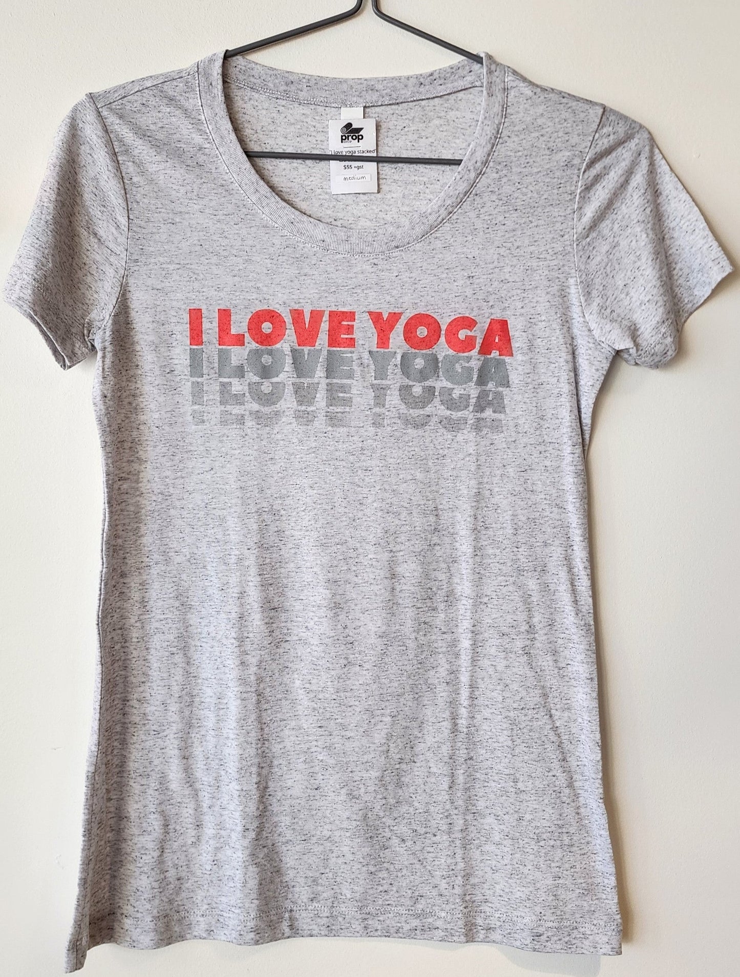 T-Shirt: I Love Yoga Stacked